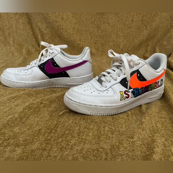 Nike Air Force 1s (White) custom painted Astro World (Travis Scott) - Picture 2 of 5